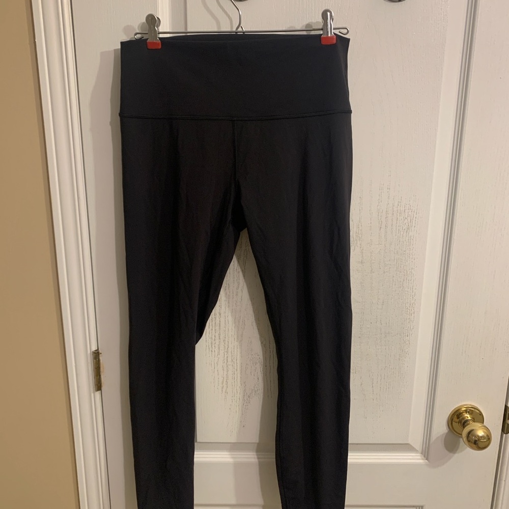 Lululemon black leggings